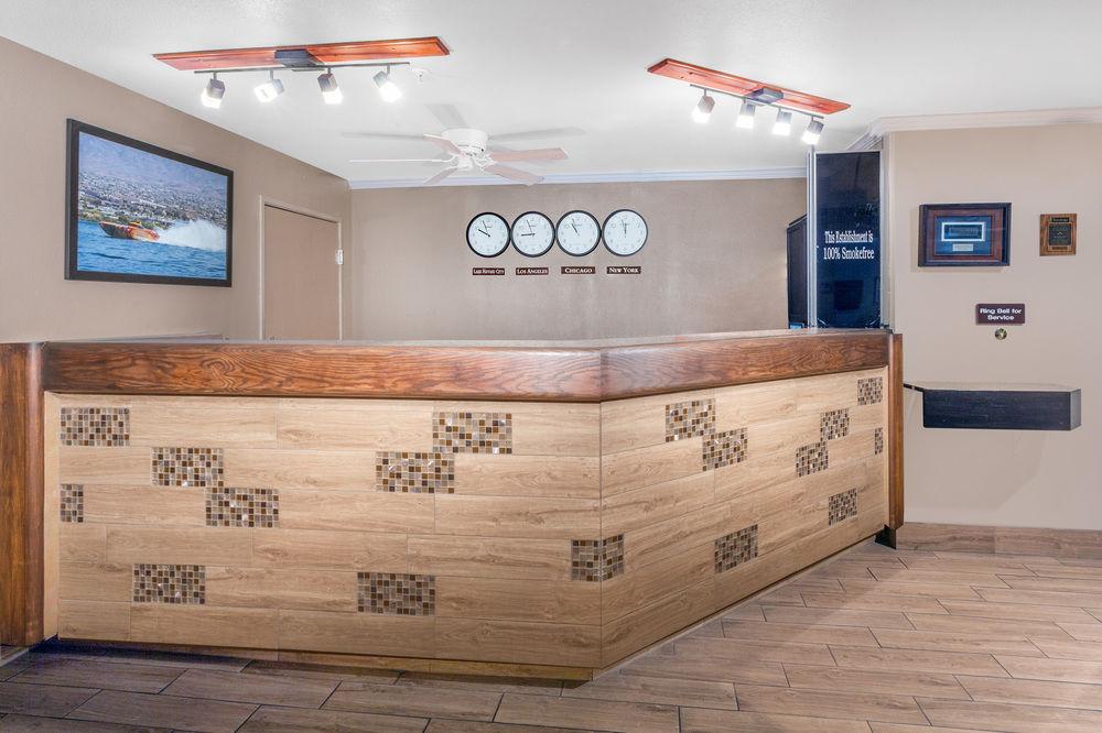 לייק הבאסו סיטי Travelodge By Wyndham Lake Havasu מראה חיצוני תמונה